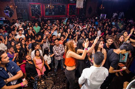 night clubs in mumbai|nightlife in mumbai for singles.